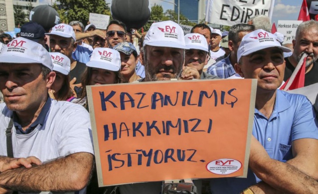 Emeklilikte Yaşa Takılanlar için 5 adımlı bir rota çizildi