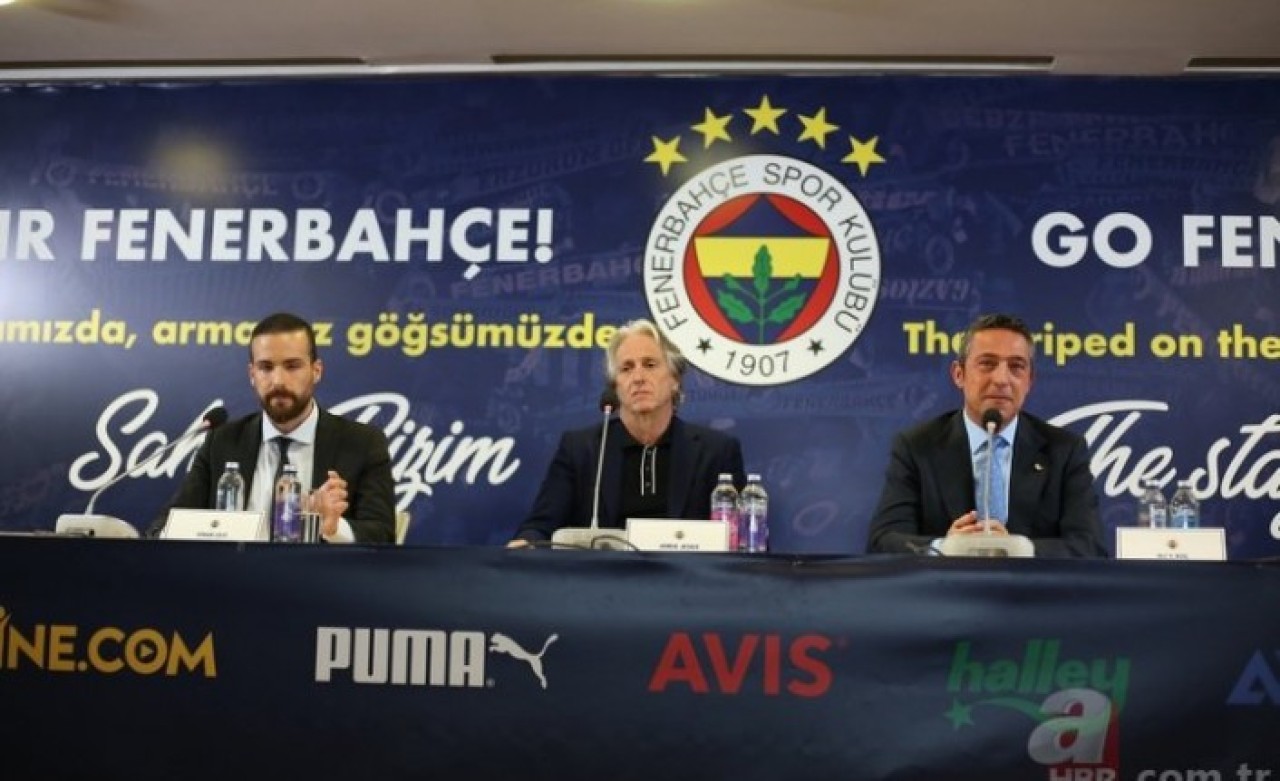 İmzayı atan Jesus'tan flaş şampiyonluk sözleri ve Mesut Özil kararı