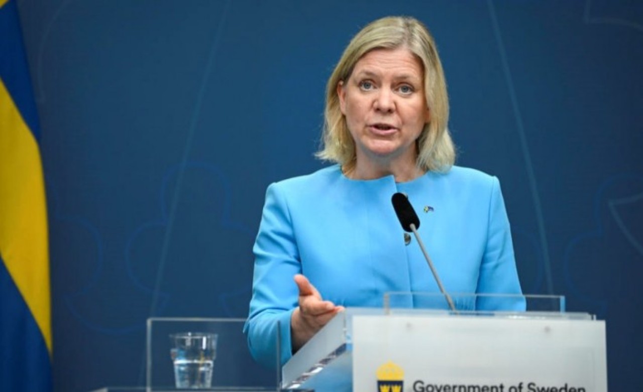 İsveç Başbakanı Andersson resti çekti!