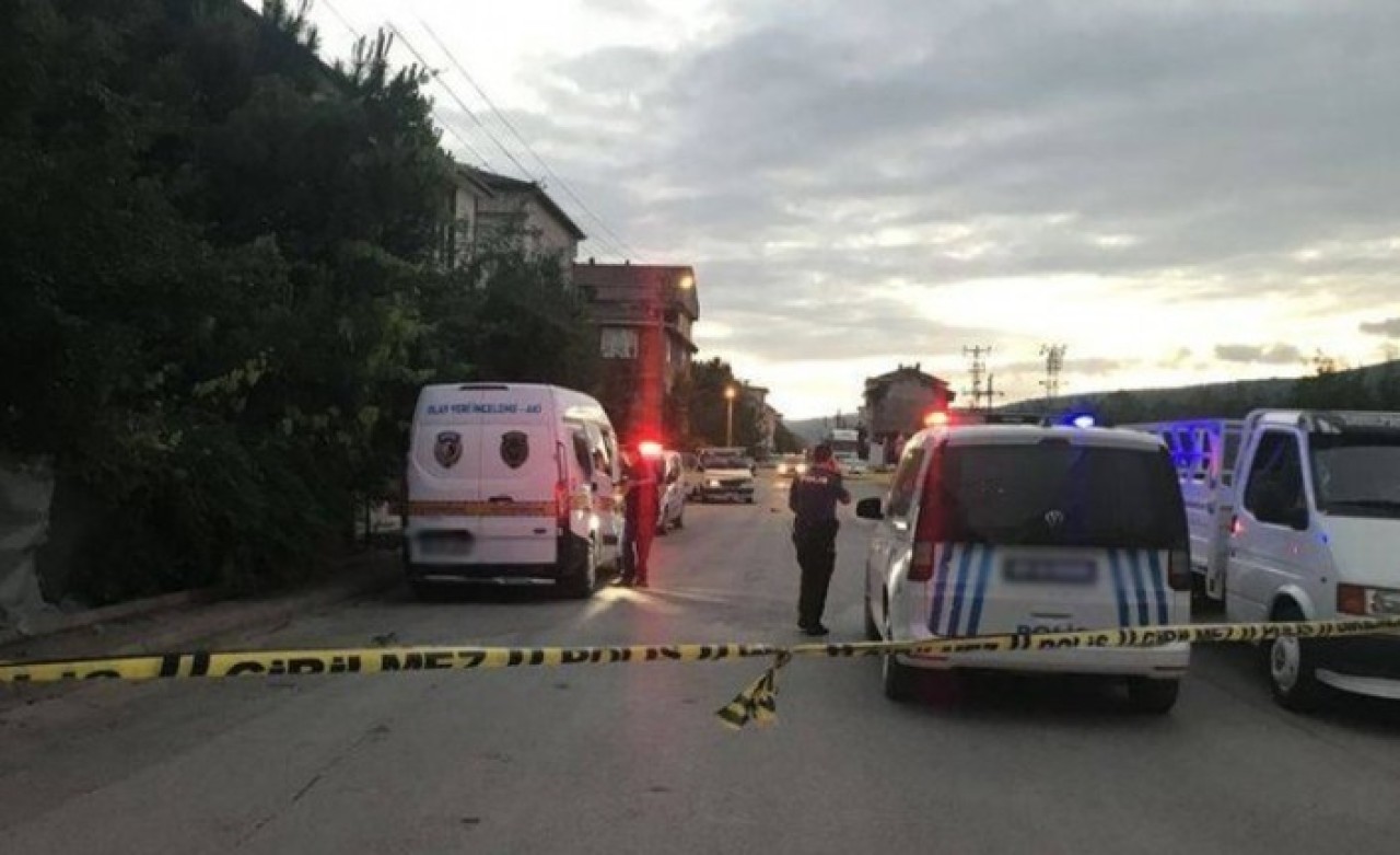 Kocaeli'de iki aile arasında silahlı kavga: Gülten Şencan öldü