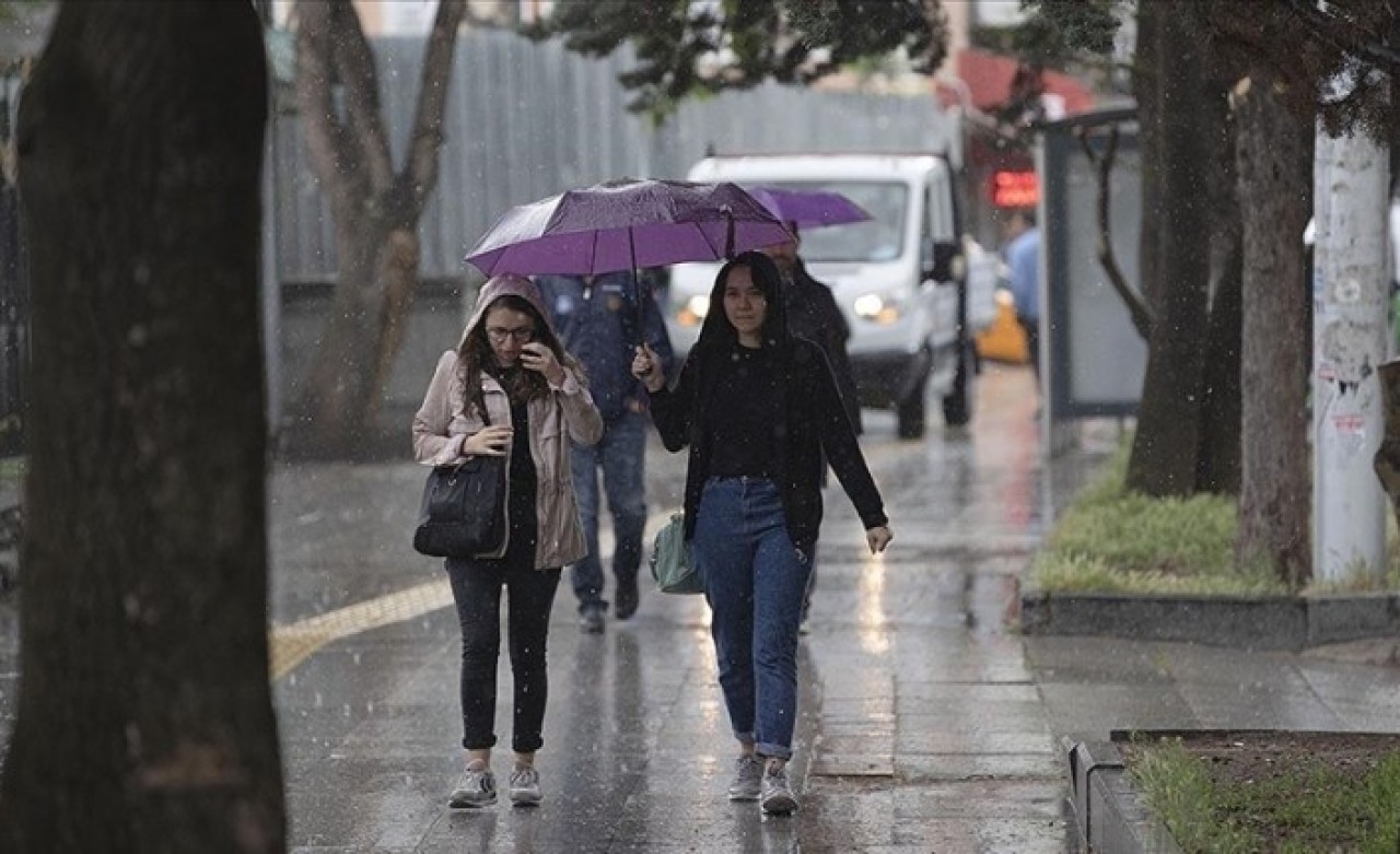 Meteoroloji duyurdu: Öğleden sonraya dikkat,  bu illere çok yağmur yağacak