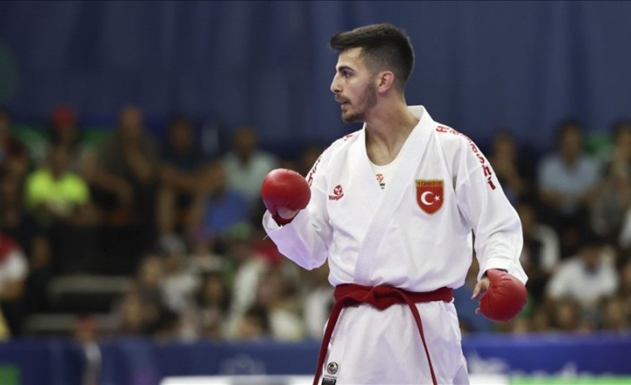Milli karateci Eray Şamdan altın madalya kazandı