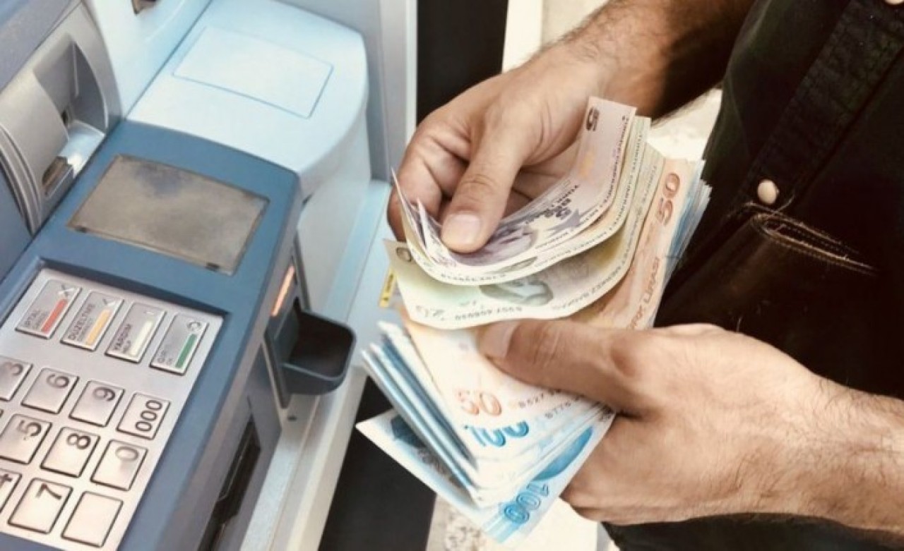 Milyonlarca emekli bu haberi bekliyor: Kurban Bayramı ikramiyeleri kaç lira olacak,  ne zaman yatırılacak?