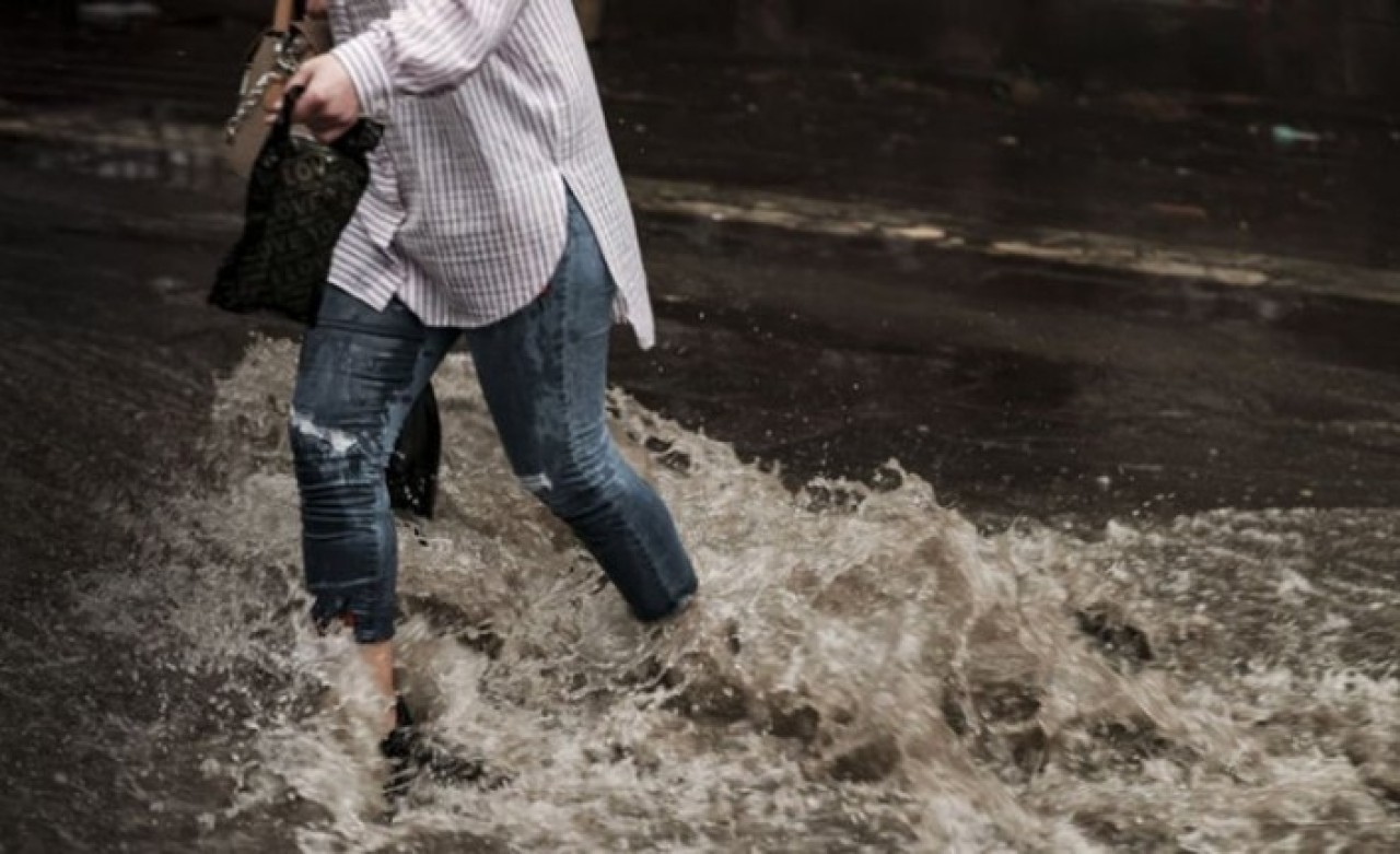 Ne zaman bitecek bu yağmur? Meteoroloji yine uyardı: 13 ilde sağanak var,  sel ve su baskını olabilir