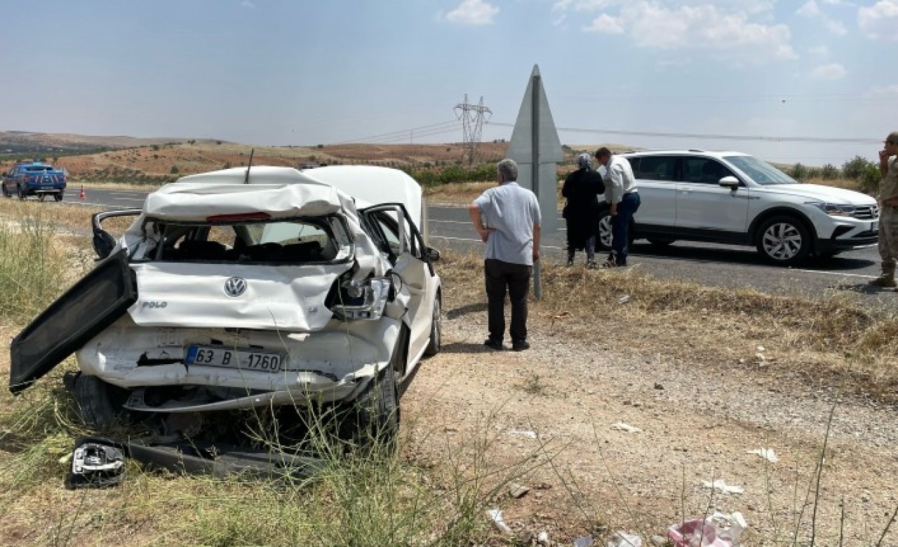 Şanlıurfa'da feci kaza: Fulya Tahtasız öldü,  5 kişi yaralı
