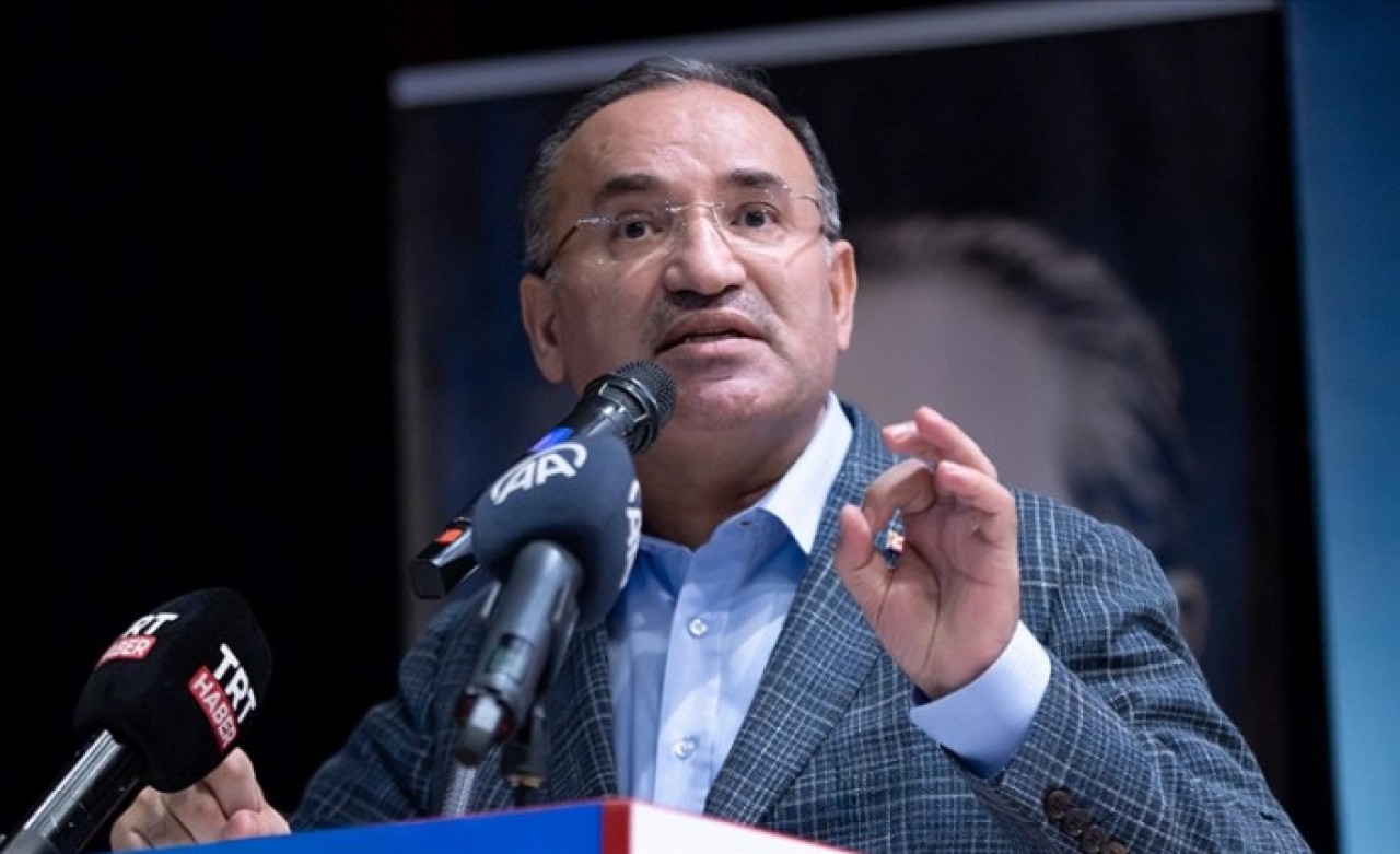 Adalet Bakanı Bozdağ'dan İsveç ve Finlandiya'daki teröristlere ilişkin açıklama