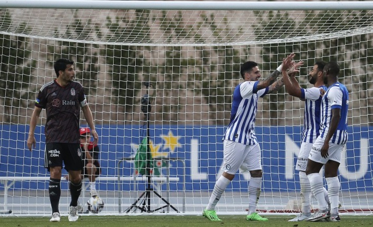 Beşiktaş,  Alaves karşısında da hüsrana uğradı