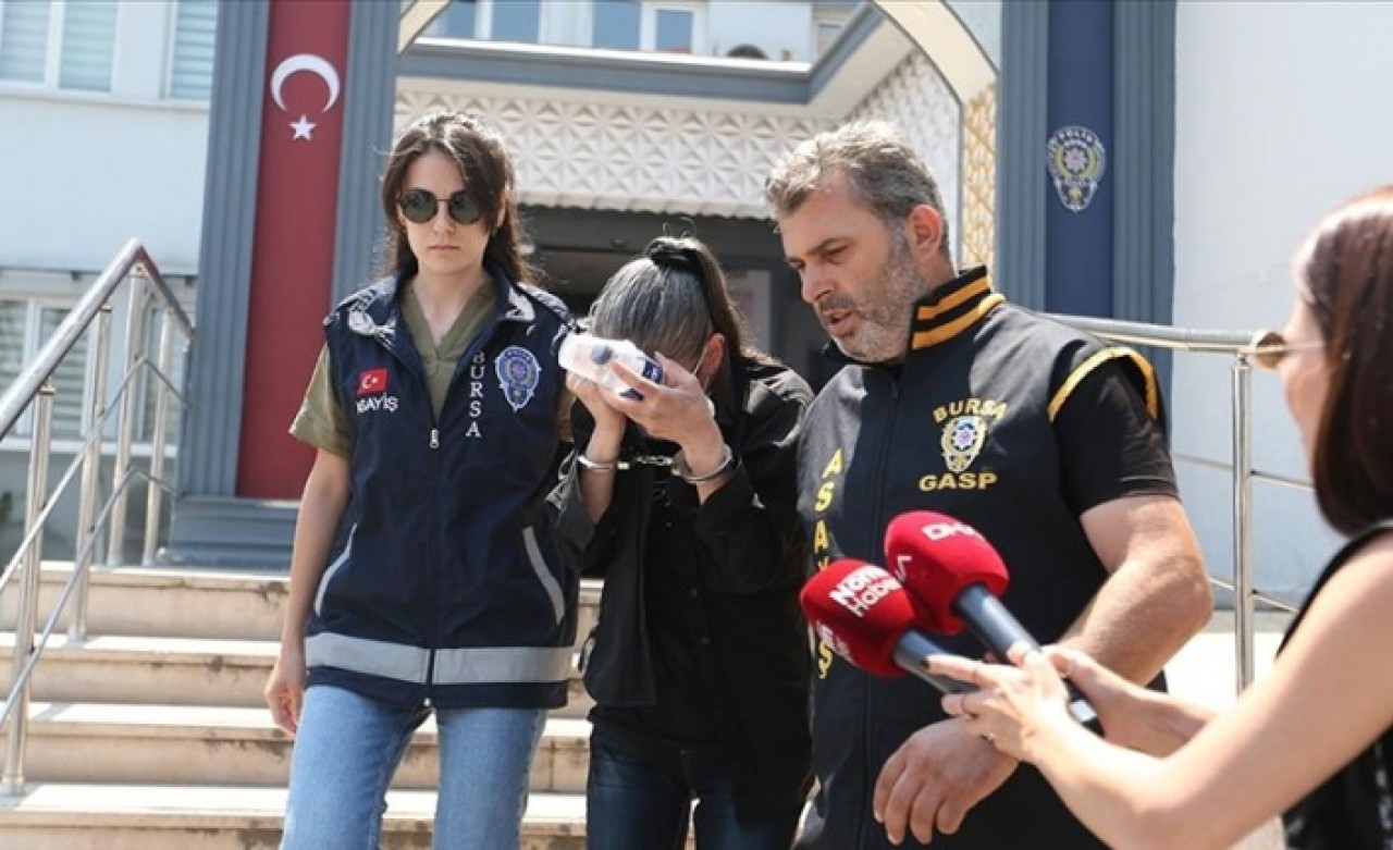 Bursa'da çöp evde bulunan çocuğun teyzesi tutuklandı