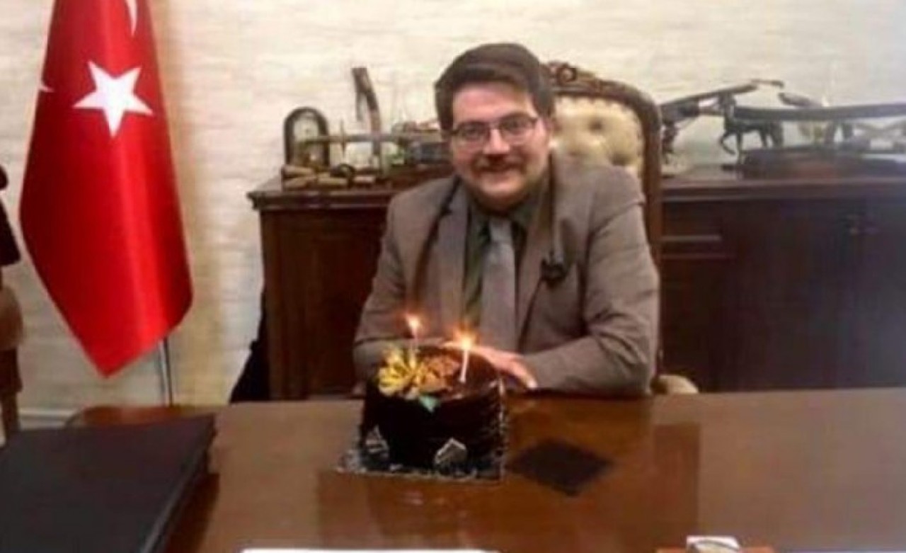 Çemişgezek'te bir garip olay: Kaymakam Önder Koç'un doğum günü kutlamasını haber yapan gazeteciye para cezası