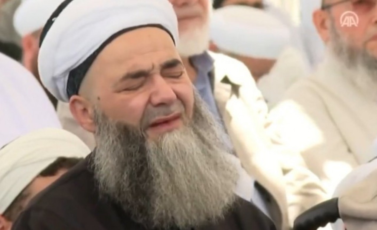 Cübbeli Ahmet Hoca'dan Mahmut Ustaosmanoğlu sitemi: Cenazede neler yaşadı?