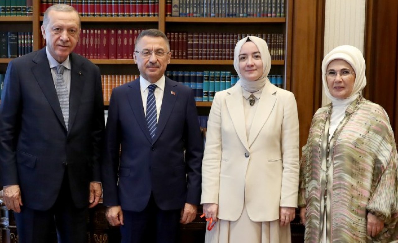 Cumhurbaşkanı Yardımcısı Fuat Oktay,  Hümeyra Şahin'le evleniyor: Hümeyra Şahin kimdir?