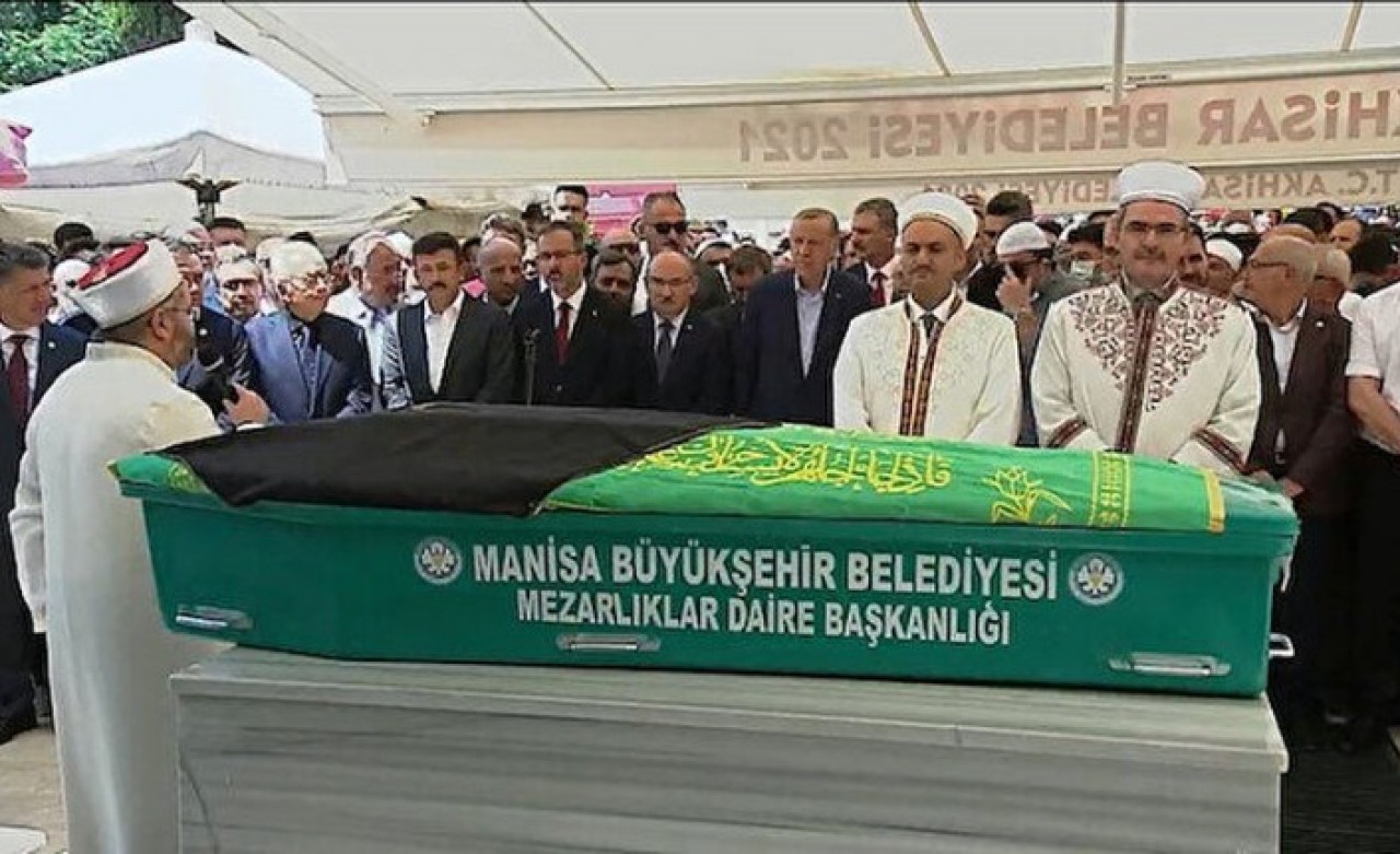 Cumhurbaşkanı Erdoğan,  Hakan Füzün'ün cenaze töreninde: Hakan Füzün kimdir?