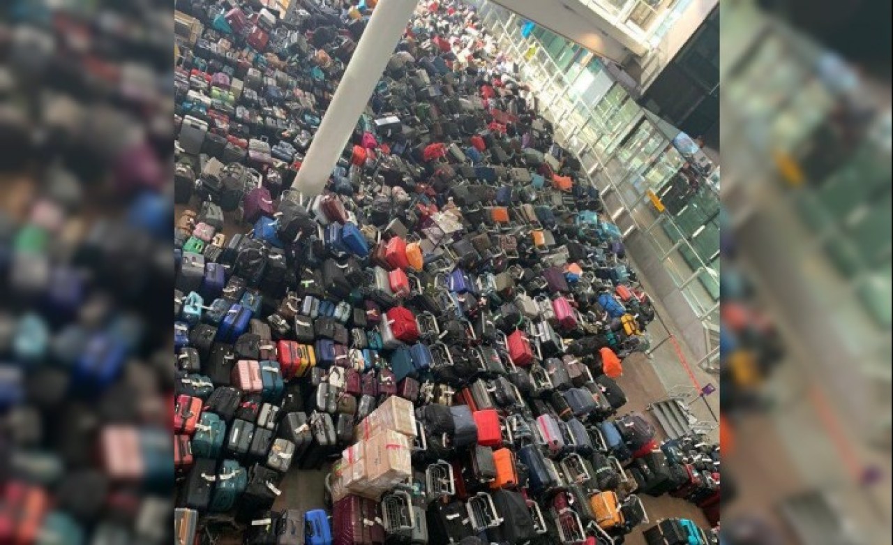 Dünyanın güçlü ülkesinden rezalet görüntüler... Heathrow Havaalanı'nda kaos!