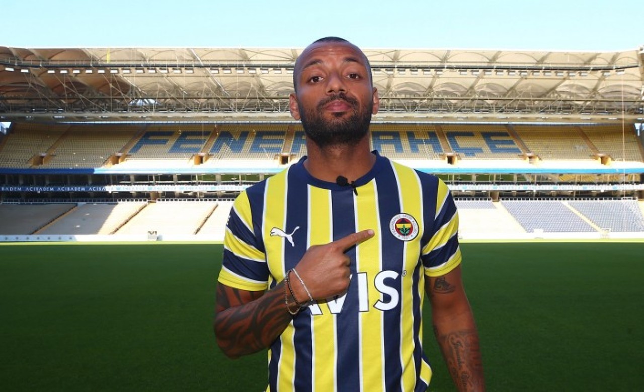 Fenerbahçe resmen açıkladı: Joao Pedro imzayı attı,  çarpıcı bir açıklama yaptı