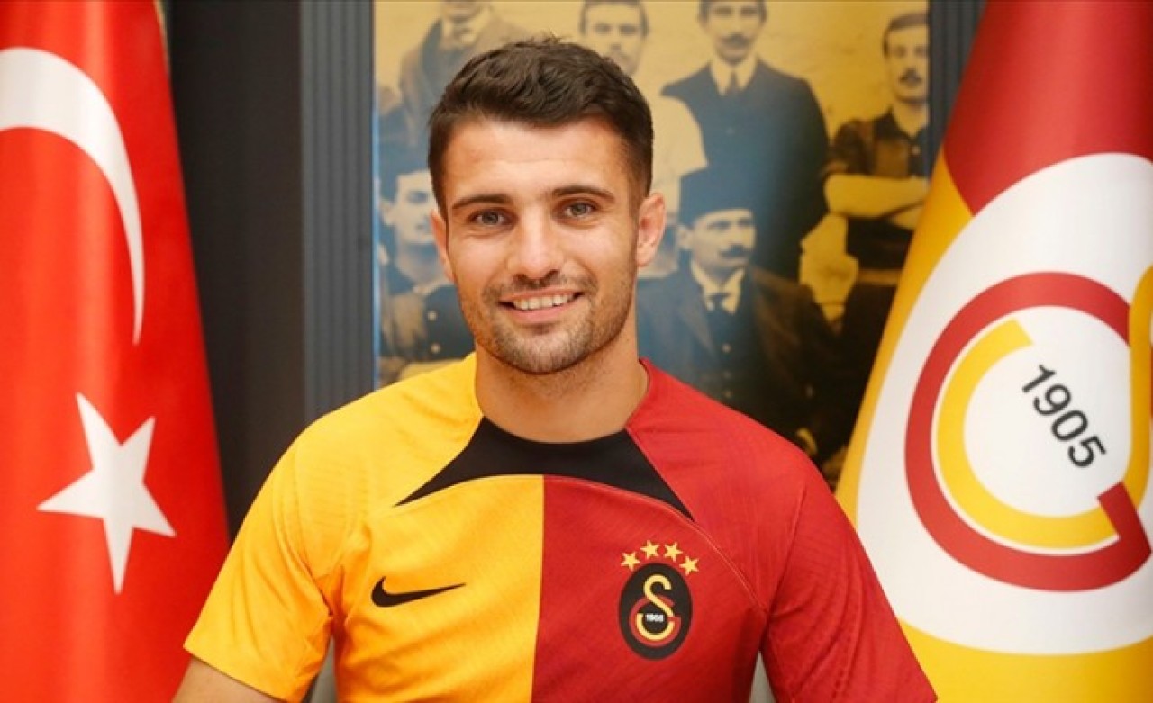 Galatasaray,  Fransız sağ bekle sözleşme imzaladı: Bakın kaç para ödeyecek?
