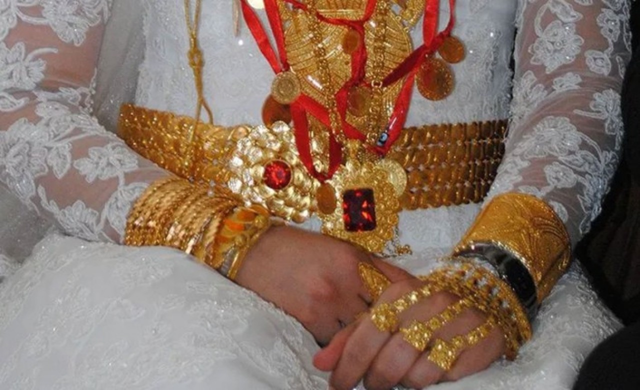 Kilolarca altın tarih oluyor: Aşiret liderinden devrim niteliğinde kararlar!