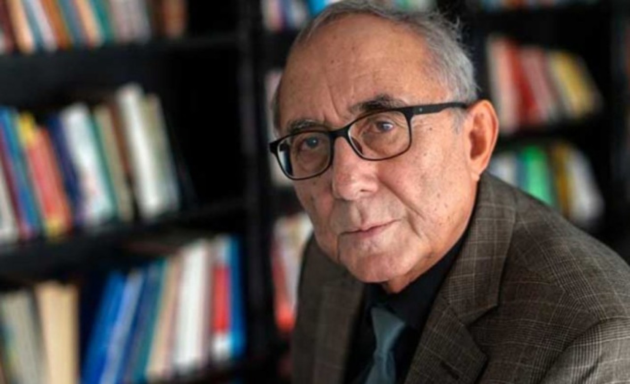 Kurban Bayramı ile ilgili sözleri tepki çeken Ataol Behramoğlu'nun üniversitedeki görevine son verildi