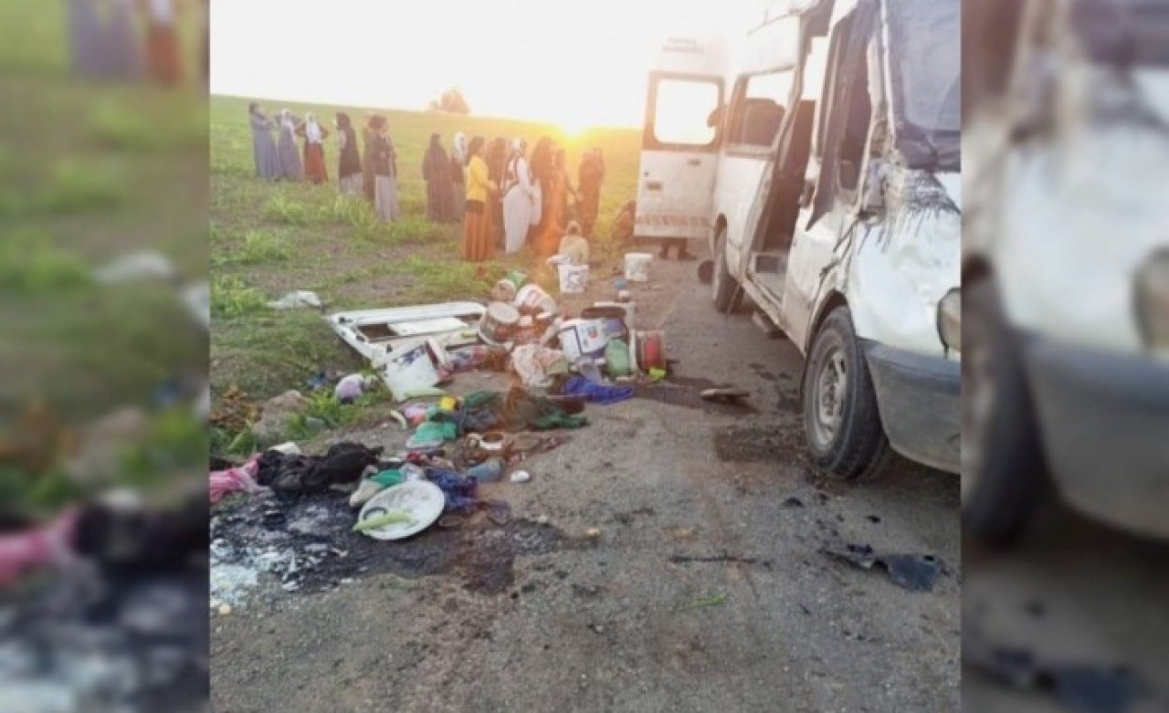 Mardin'de korkunç minibüs kazası ! Ölüler ve yaralılar var