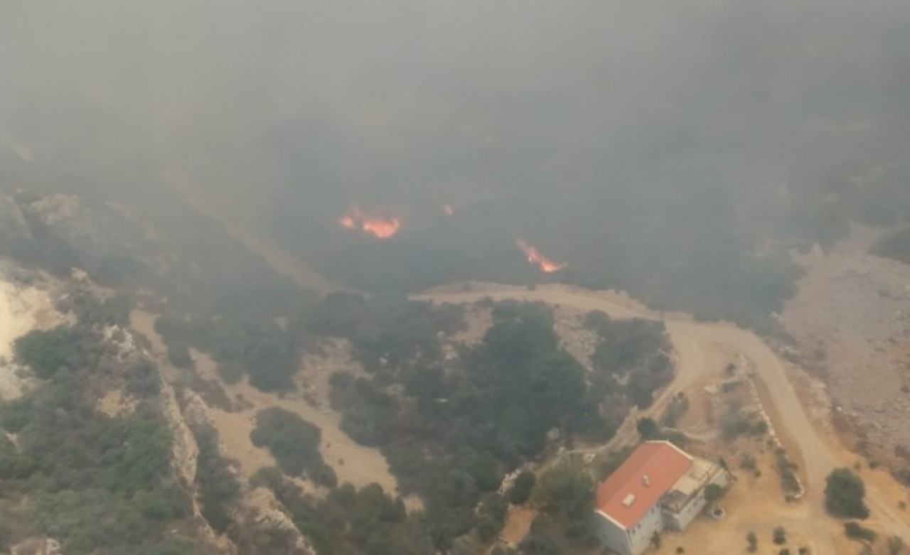 Marmaris'ten sonra şimdi de Datça: Ormanlar yanıyor