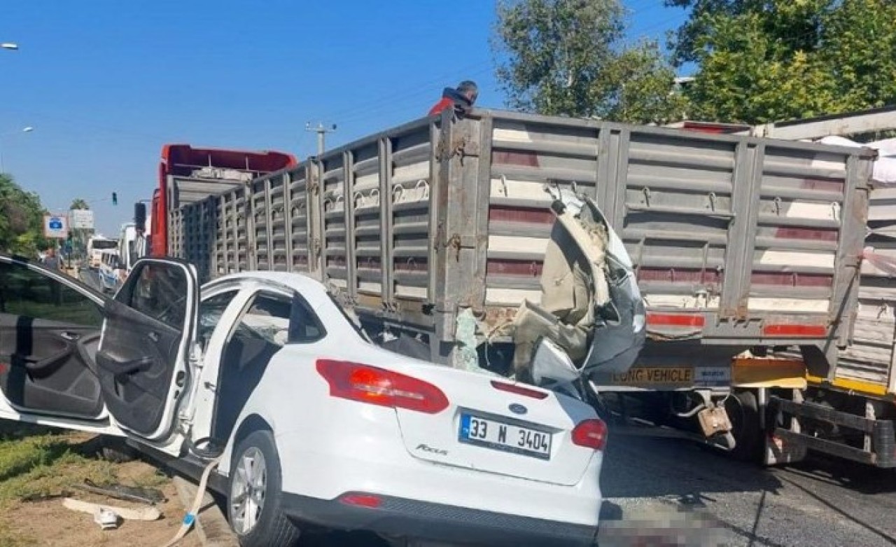 Mersin'de katliam gibi kaza: Ahmet Özmen,  Diyar Özmen,  Deniz Akbudak ve bir kişi daha öldü