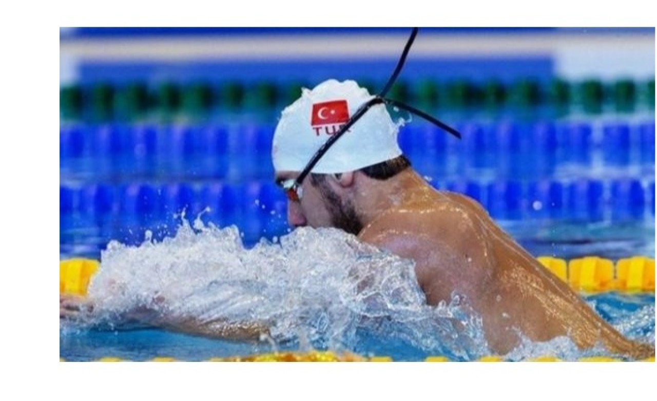 Milli yüzücü Berkay Öğretir 'den altın madalya!