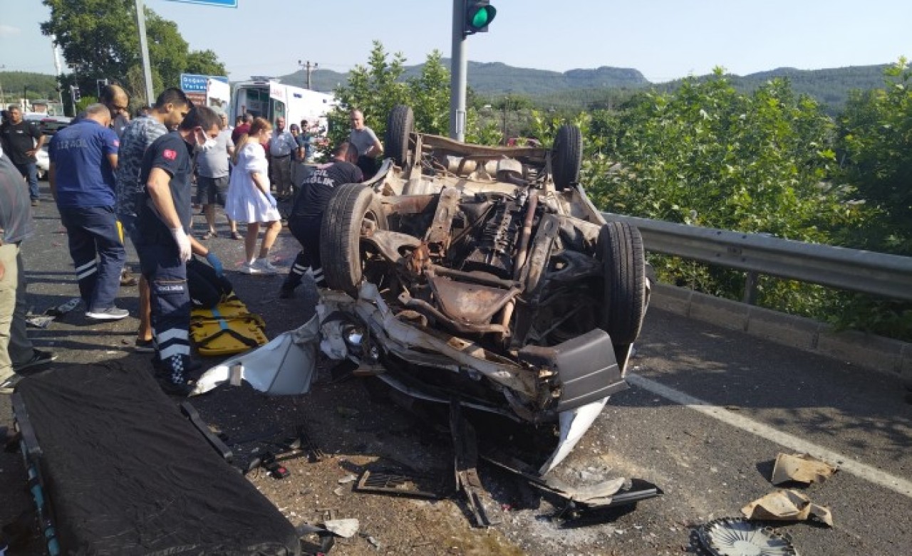 Muğla'da feci kaza: Ali Kurt ve Sevilay Kurt öldü,  4 kişi yaralandı