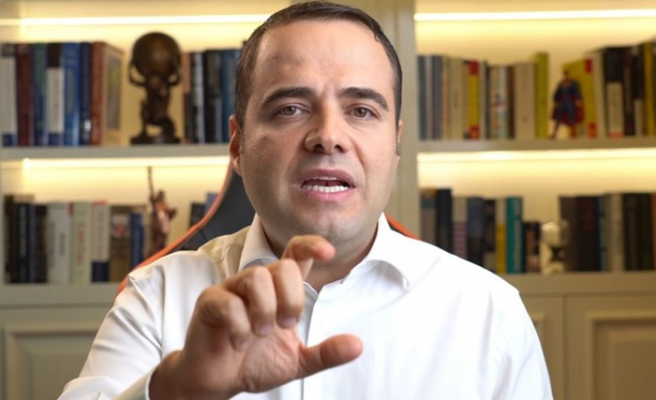 Özgür Demirtaş'tan asgari ücret yorumu: Kasım ayını işaret etti