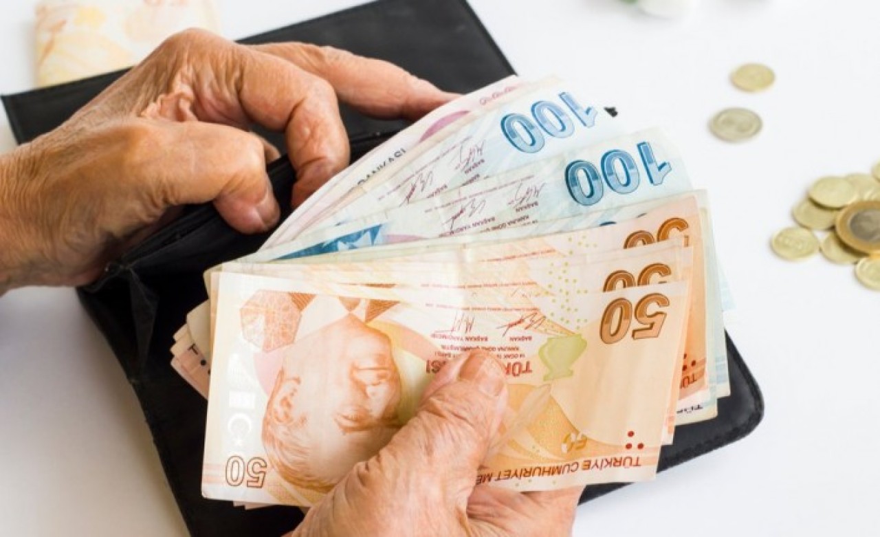 Prof. Dr. Aziz Çelik: Dikkat! Maliye,  memur ve emekli maaşlarını yanlış hesapladı