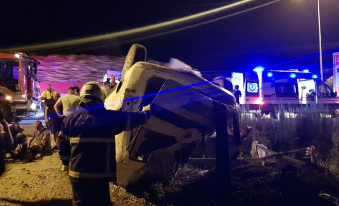 Samsun'da ticari araç takla attı: Fatma A. ve Osman A. öldü! 3 kişi yaralı