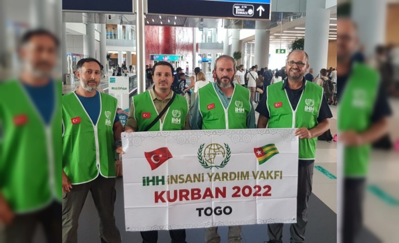 Togo'da kurban yardımı için bulunan İHH ekibi kaza geçirdi: Ercan Ersoy ve Resul Çerezoğlu öldü