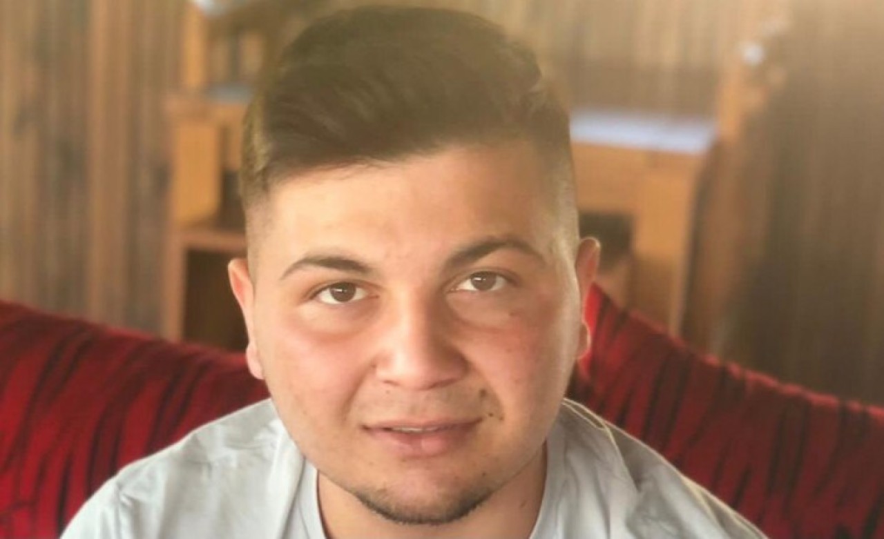 Tolga Mazlum Kimdir?