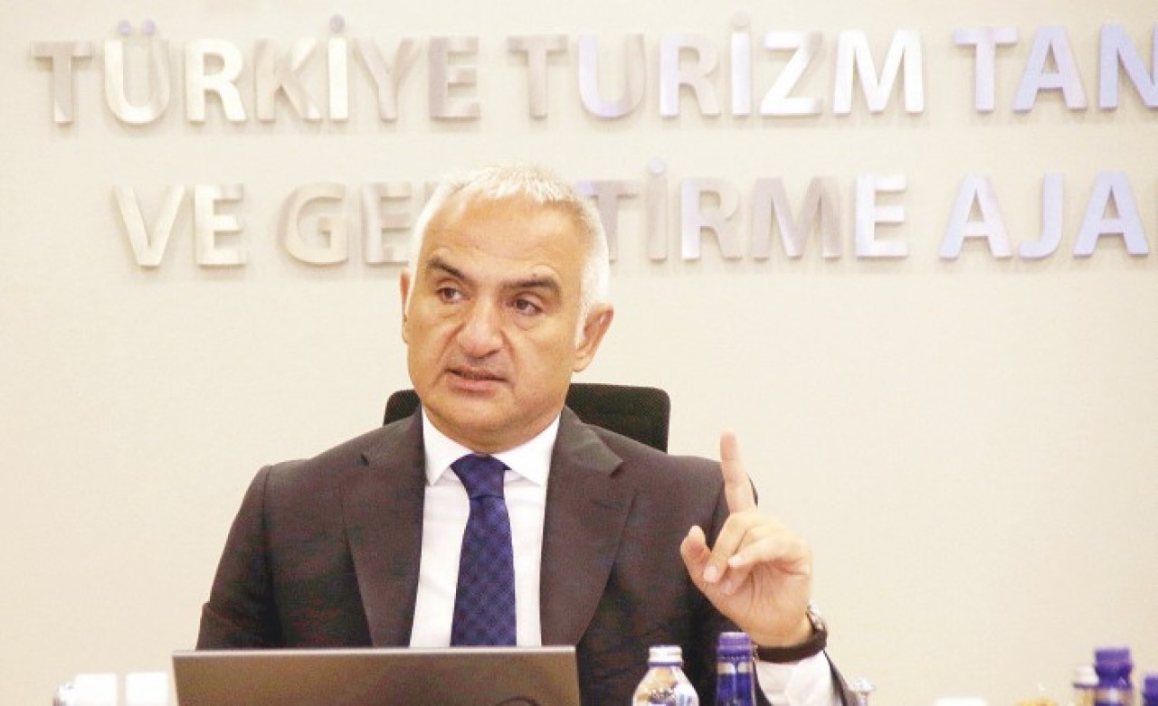 Turizmde hedef büyüttük: 47 milyon turist 37 milyar dolar