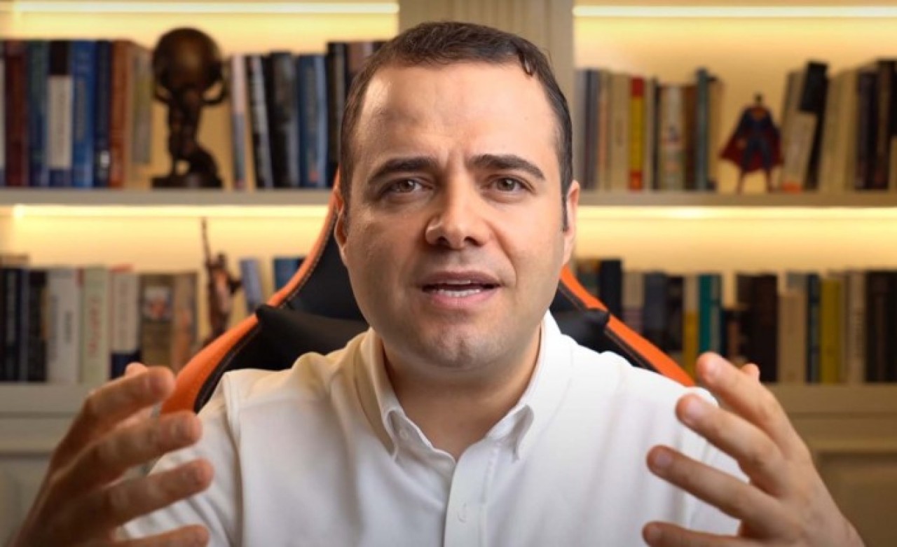 Ünlü ekonomist Özgür Demirtaş'tan korkutan açıklama: "Ekmek 10 lira olacak!"