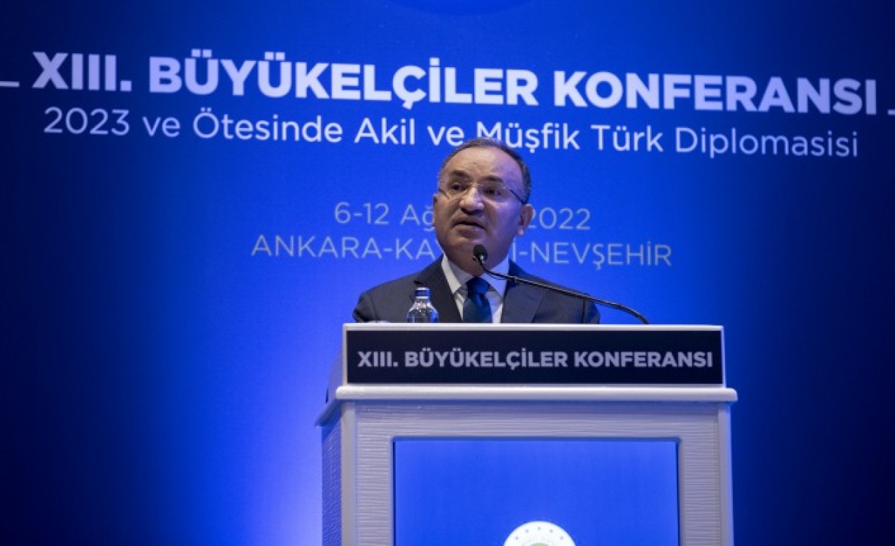 Bakan Bozdağ rakamları açıkladı! "Türkiye'nin 735 talebi reddedildi"