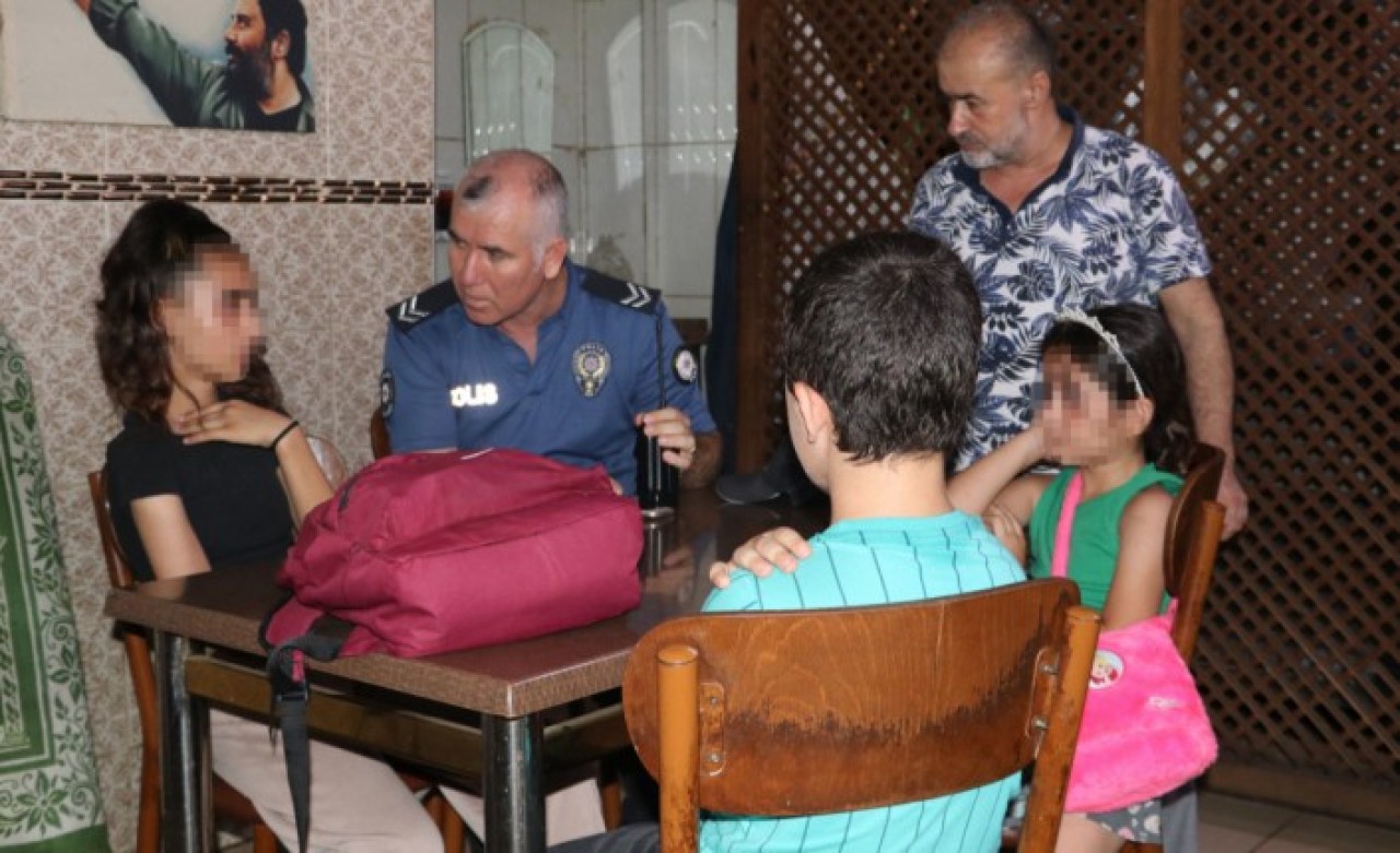 Çocuklarını kebapçıya bırakıp ortadan kayboldu! Gözyaşlarına boğuldular