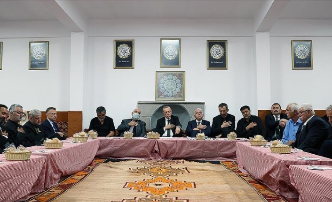 Cumhurbaşkanı Erdoğan muharrem ayı iftarına katıldı