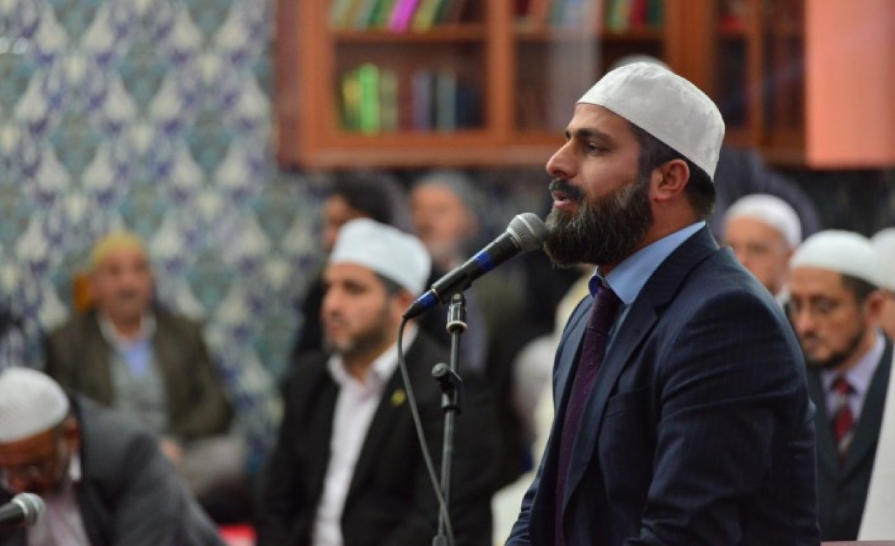 Cumhurbaşkanlığı Saray’ında imamlık yapan Mehmet Bilir'in yasak aşk nedeniyle imamlıktan atıldığı iddia edildi