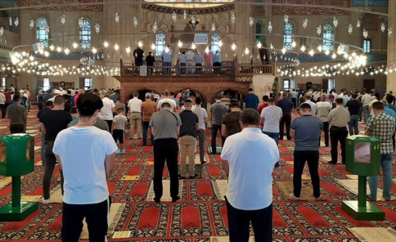 Diyanet'in yayınladığı "İman,  Salih Amel Ve Güzel Ahlakla Kemale Erer" konulu cuma hutbesi