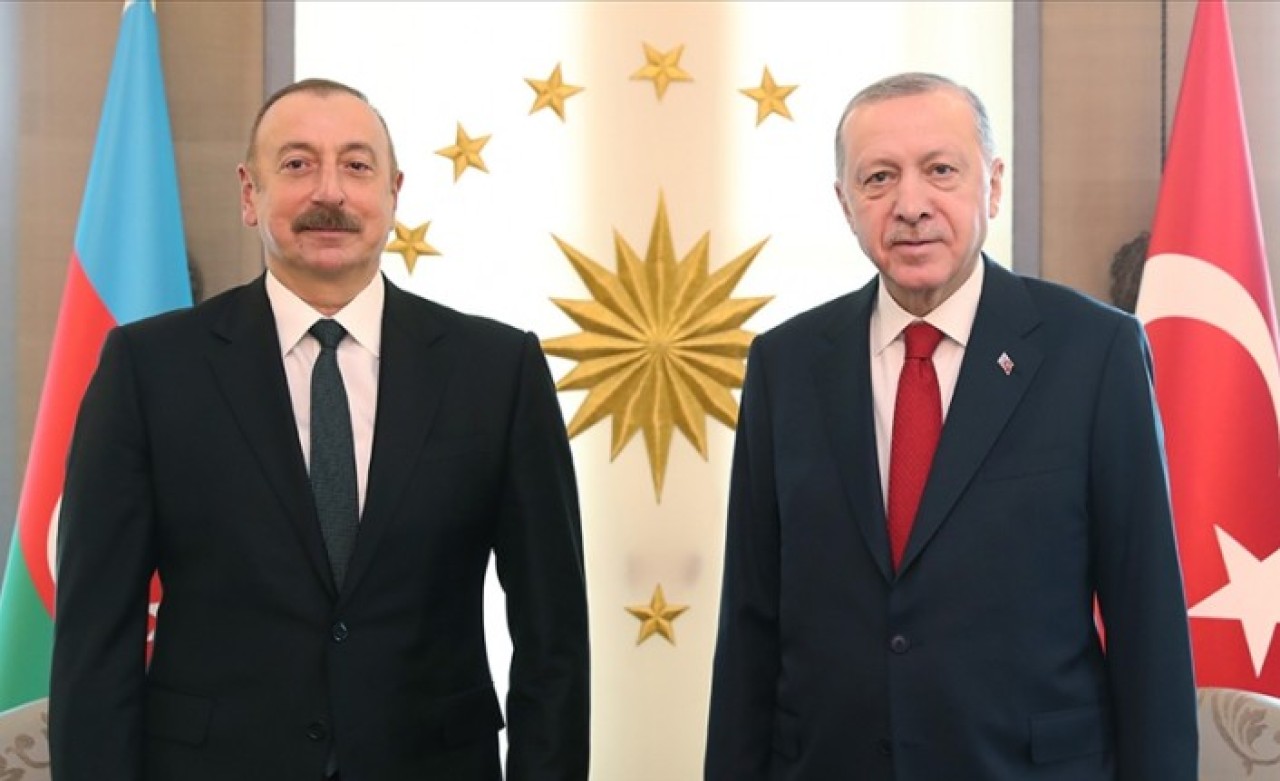 Erdoğan,  Aliyev'i tebrik etti