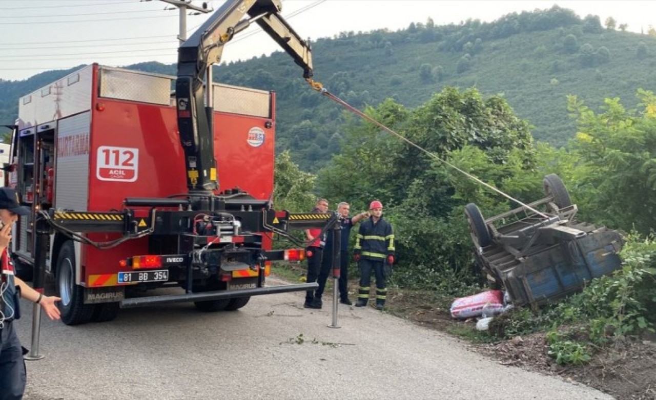 Fındık işçilerini taşıyan traktör devrildi: Gülhan Yıldırım öldü,  19 kişi yaralandı
