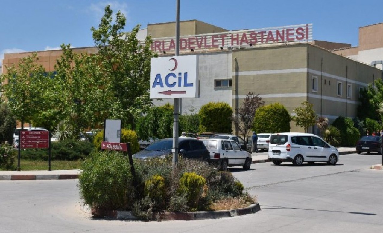 İzmir'de denize giren 18 yaşındaki Sultan Elitaş öldü