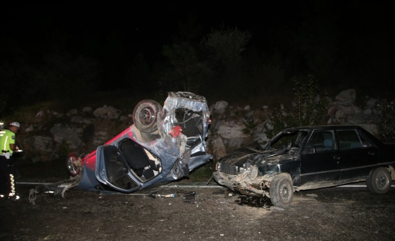 Kastamonu'da korkunç kaza: Şükrü Güler,  Veli Özdemir ve Tuncel Yılmaz öldü