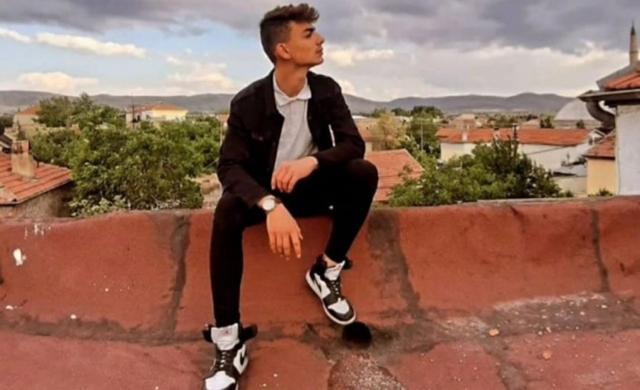 Kayseri'de cinayet: 17 yaşındaki Yusuf Eren Bayrak öldü