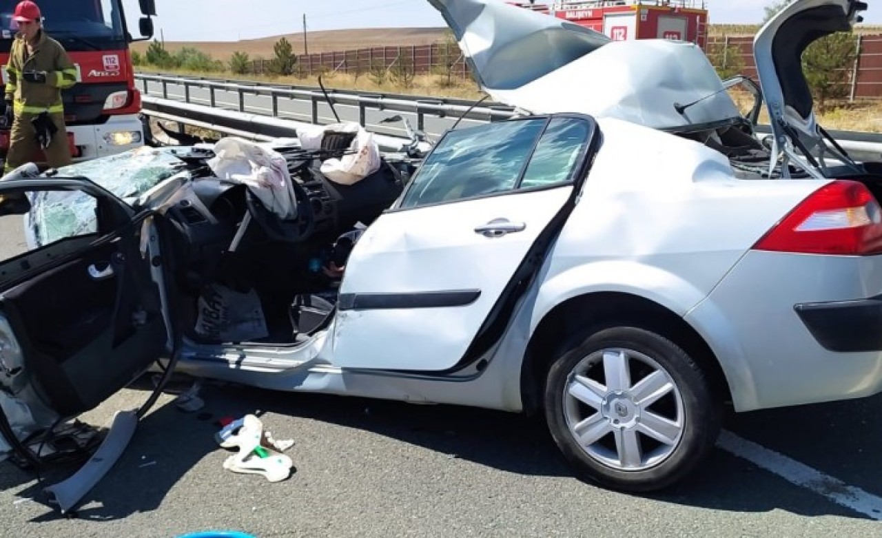 Kırıkkale'de korkunç kaza: Mustafa Demiröz ve Ayşe Demiröz öldü