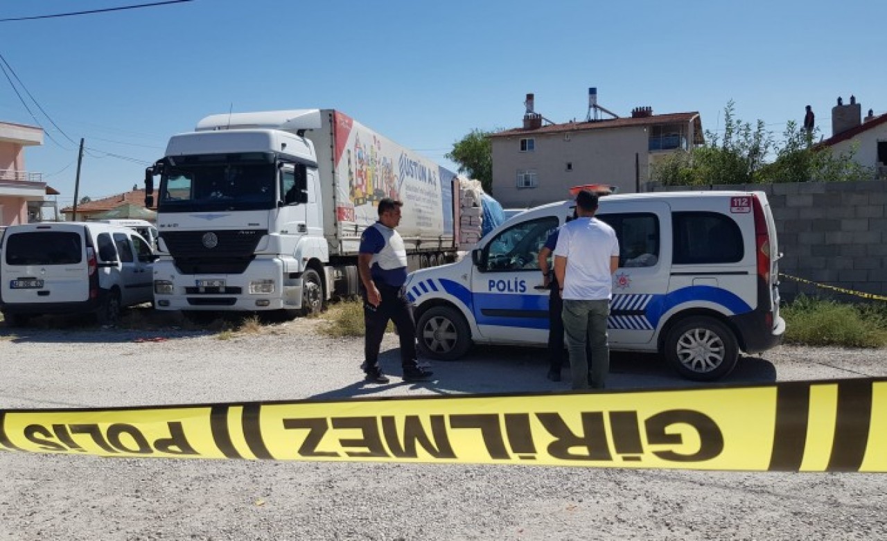 Konya'da silahlı kavgada Ayhan Erdemir ve eşi Mahizer Erdemir öldü