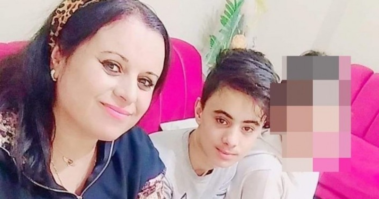 Kula'da otomobilin çarptığı elektrikli bisikletteki Fikriye Özkara ile oğlu Halil Can Özkara öldü