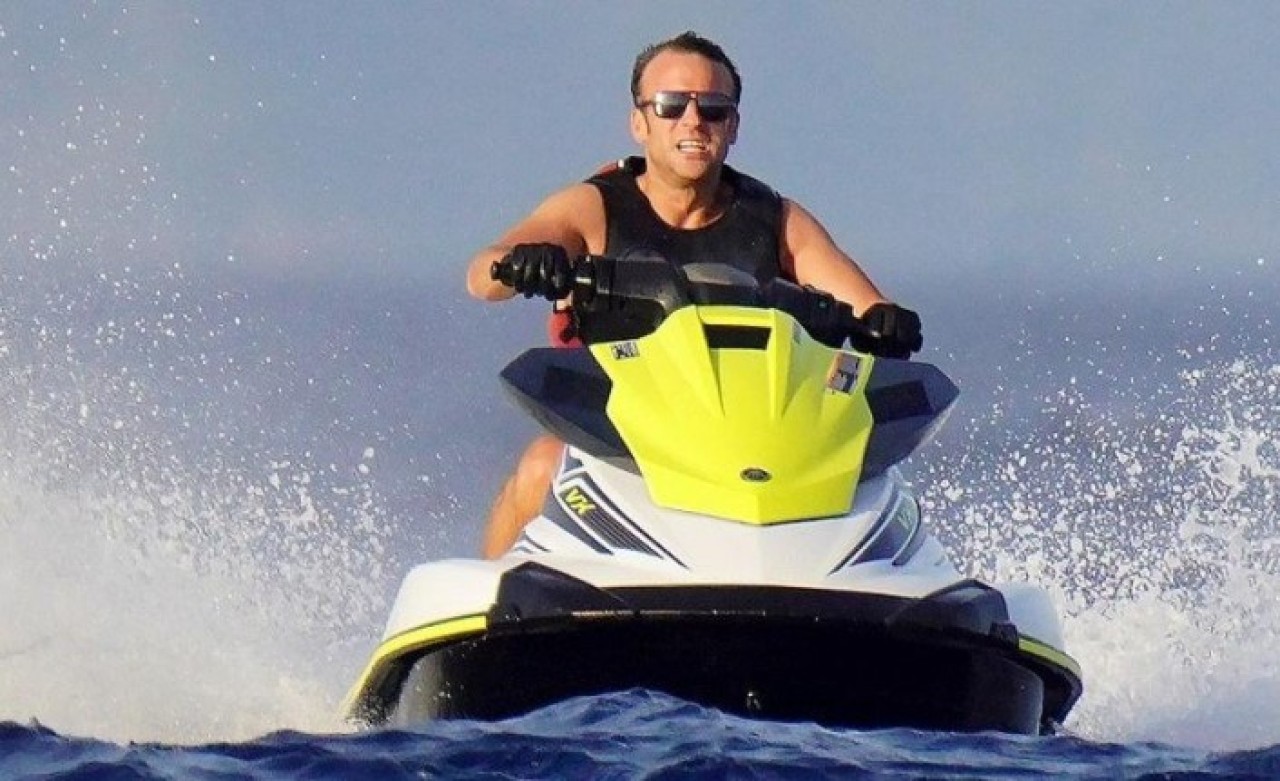 Macron öyle bir şey yaptı ki,  Fransa'da yer yerinden oynadı: Bu bir suçtur!