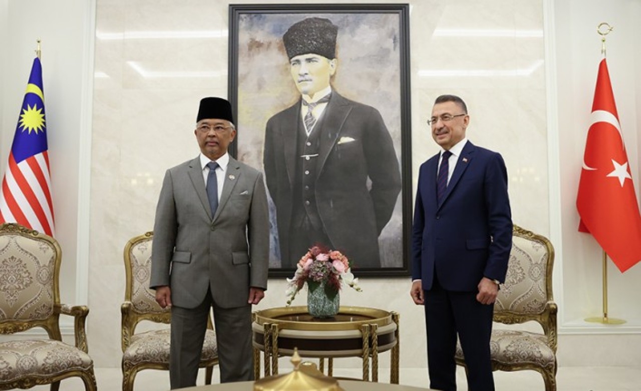 Malezya Kralı Sultan Abdullah Şah,  Ankara'da