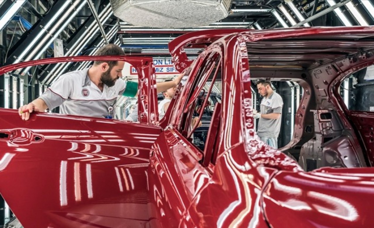 Otomotiv firmalarına ev sahipliği yapan Bursa'da 7 ayda 241 bin araç üretildi