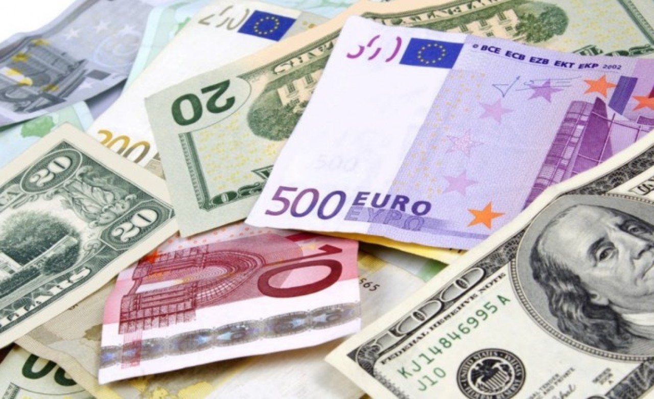 Serbest piyasada döviz açılış fiyatları